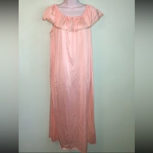 Vintage Vanity Fair Cottagecore Nightgown Size Small